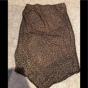 2 Much LA Leopard print Skirt, size XL, NWT